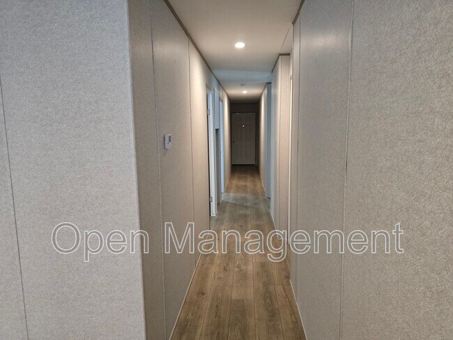 Foto del edificio - 4511 Dirt Rd