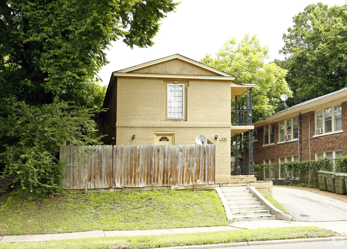 Foto del edificio - 1770 Poplar Ave