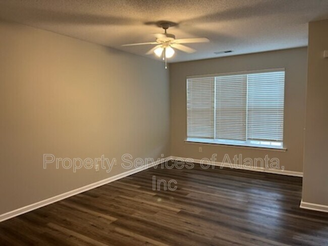 Building Photo - 7420 Battlecreek Ln