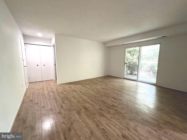 Building Photo - 11919 Tarragon Rd