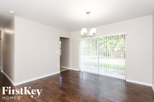 Foto del edificio - 16025 SW 99th Ave