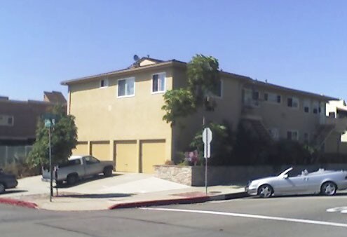 Full Building - 301 Carnelian St