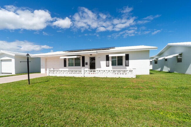 Foto del edificio - 2391 SW 13th Terrace