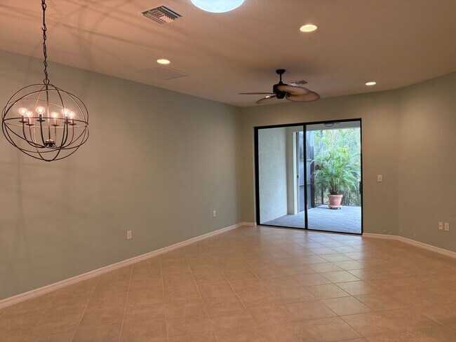 Building Photo - 55+ Gated community of Venetian Falls *