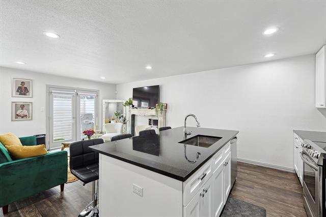 Foto del edificio - 4338 Hartford St