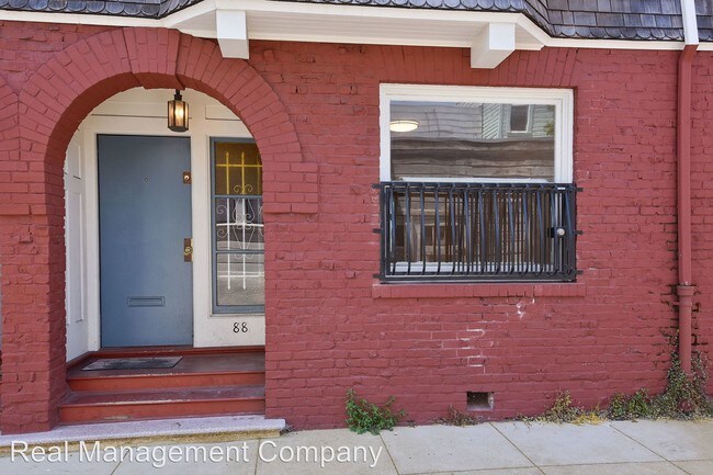 Building Photo - 1085 S Van Ness Ave