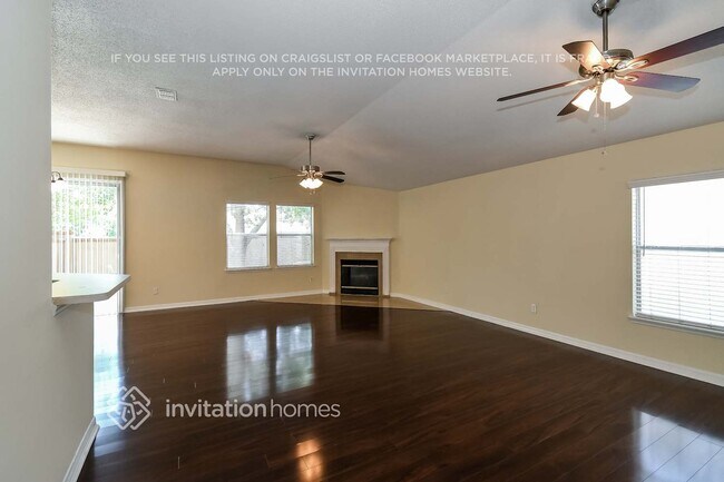 Foto del edificio - 12580 Brookchase Ln