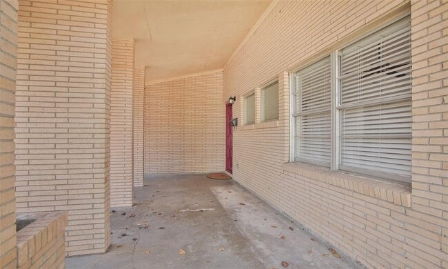 Building Photo - 4609 Kinglet St