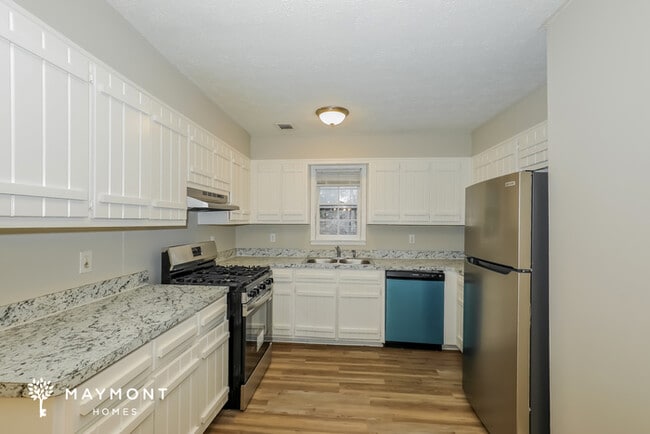 Building Photo - 5704 Wesson Dr