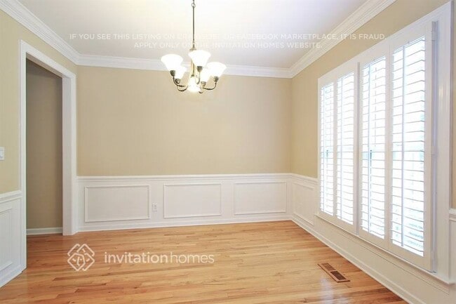 Building Photo - 9501 Arborview Ct