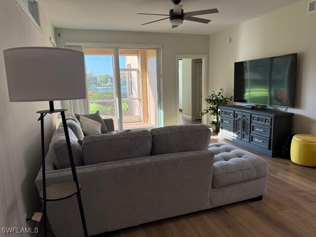 Foto del edificio - 2525 Aspen Creek Ln