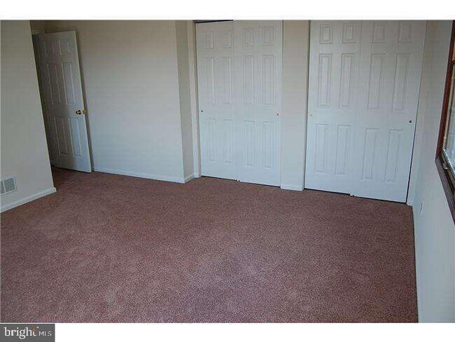 Building Photo - 1110 Nicole Ln