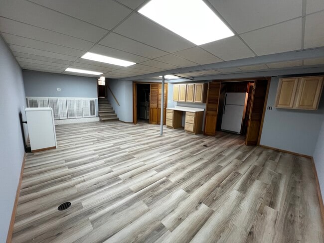 Building Photo - 5341 Grand Ave