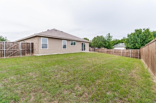Photo - 1434 S Raven Drive Apartment