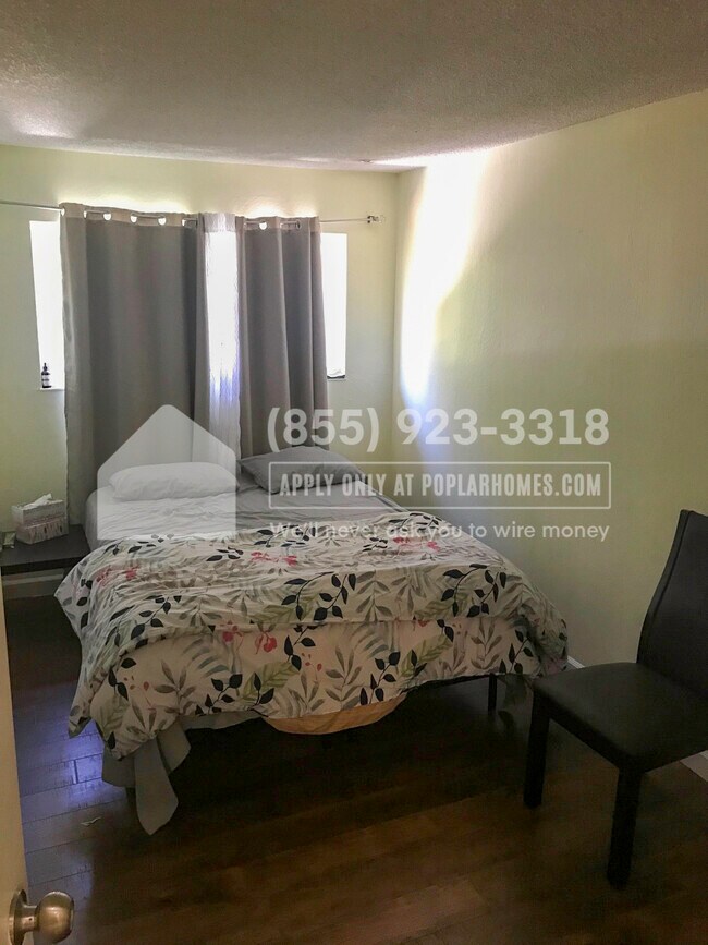 Foto del edificio - 1081 Reed Ave