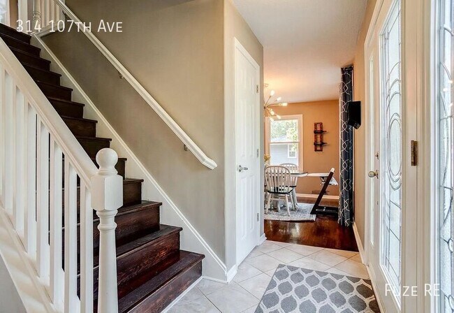 Foto del edificio - 314 107th Ave NE