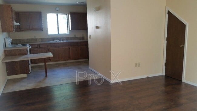 Foto del edificio - 1106 S Joplin St
