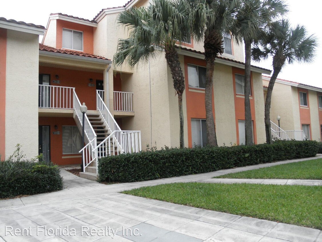 Foto principal - 800 The Pointe Dr