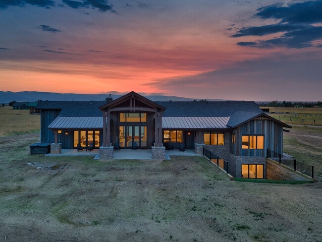 Foto del edificio - 1893 Middle Teton Rd