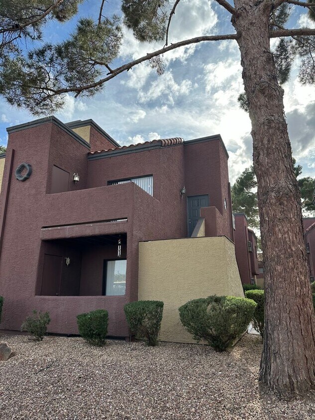 4050 Pacific Harbors Dr Unit 229, Las Vegas, NV 89121 Condo for Rent