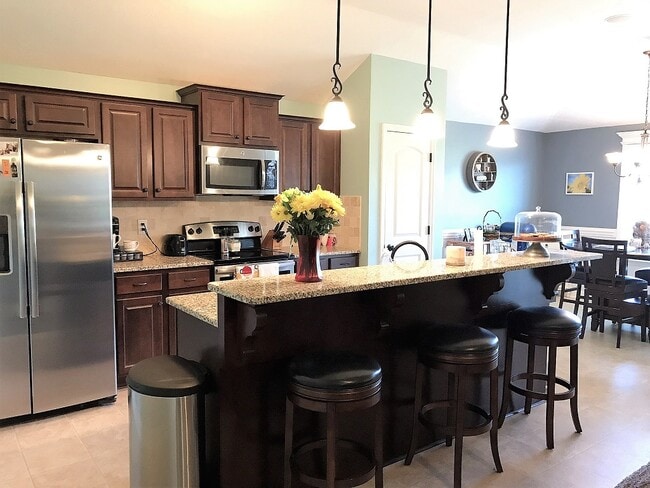 Building Photo - 4068 Pullman Cir