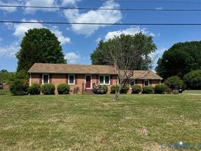 Building Photo - 8188 Meadowview Ln