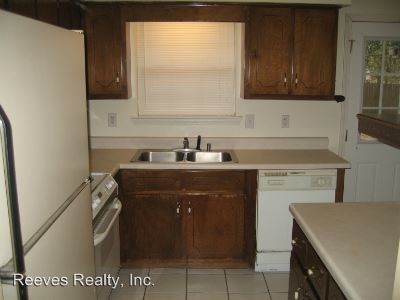Building Photo - 6280 Woodside Dr