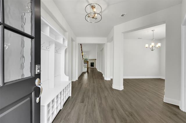 Building Photo - 2607 Loxley Dr