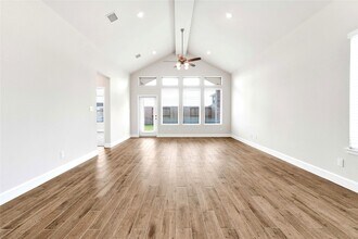Building Photo - 2811 Sunrise Fld Ln