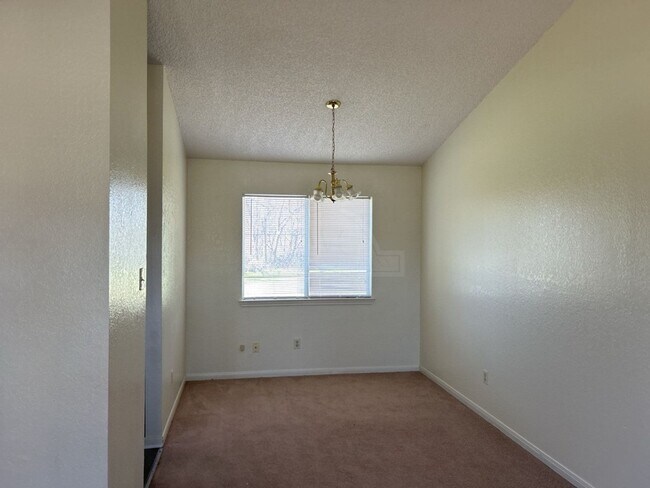 Building Photo - 3804 Water Oak Dr., Killeen