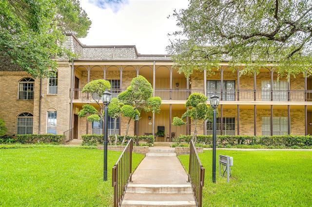 Foto principal - 4312 Bellaire Dr S