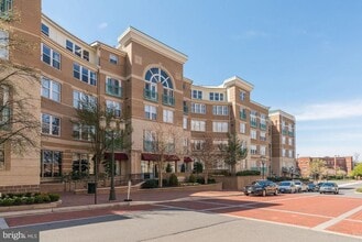 Building Photo - 12001 Market St