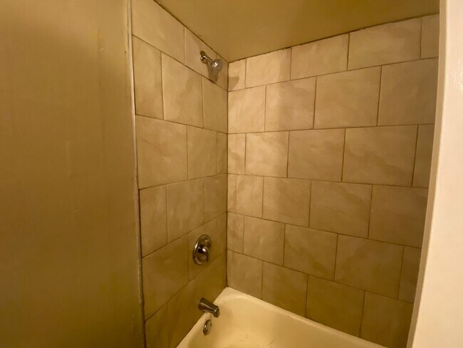 Foto del edificio - 4 Bedroom Condo