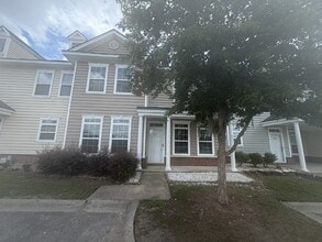 Building Photo - 607 Atkinson Dr