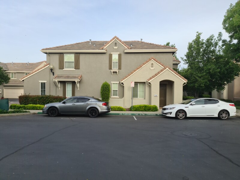 Building Photo - 1110 Esplanade Cir