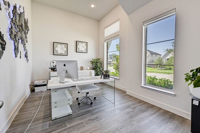 Building Photo - 11314 Cosmopolitan Dr