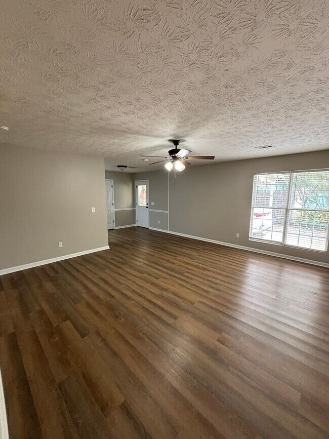 Foto del edificio - 1201 Canaan Ct