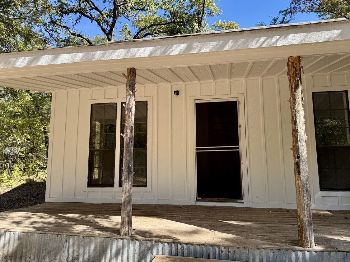 Foto principal - 535 Woodlawn Dr