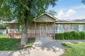 Building Photo - 4240 Newell St