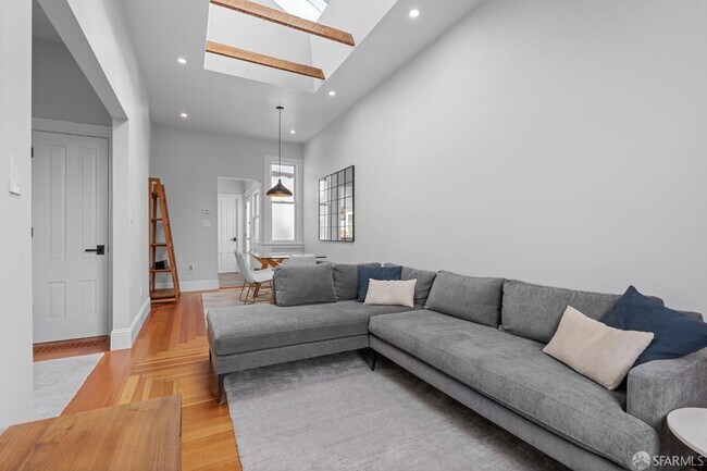 Foto del edificio - 59 Lundys Ln