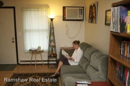 Building Photo - 1 br, 1 bath Apartment - 606 W. Healey