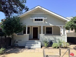 Building Photo - 1351 N McCadden Pl