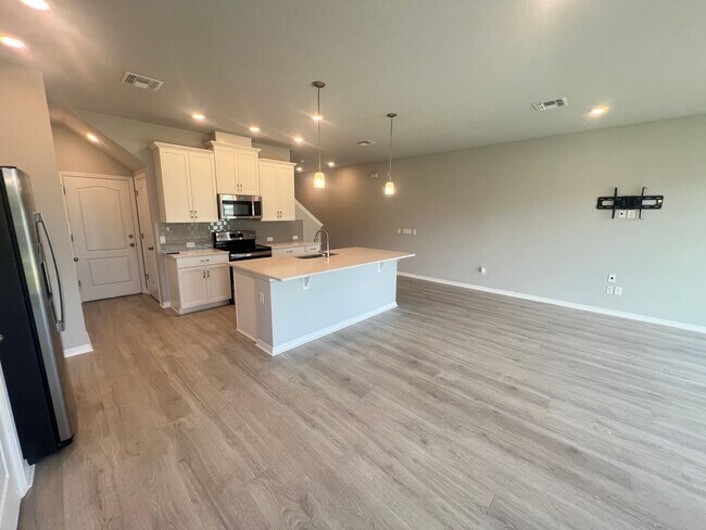 Foto del edificio - Luxurious Carrabelle Townhome with Premium...