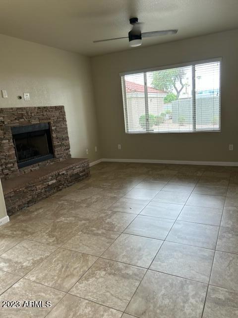 Building Photo - 2929 W Yorkshire Dr