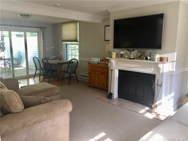 Foto del edificio - 58 River Colony