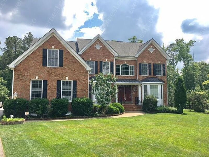 Foto principal - 5631 Barnsley Pl