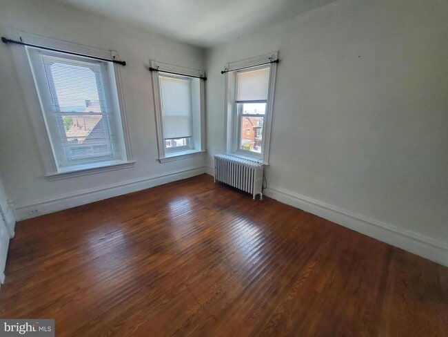 Foto del edificio - 1335 Perkiomen Ave