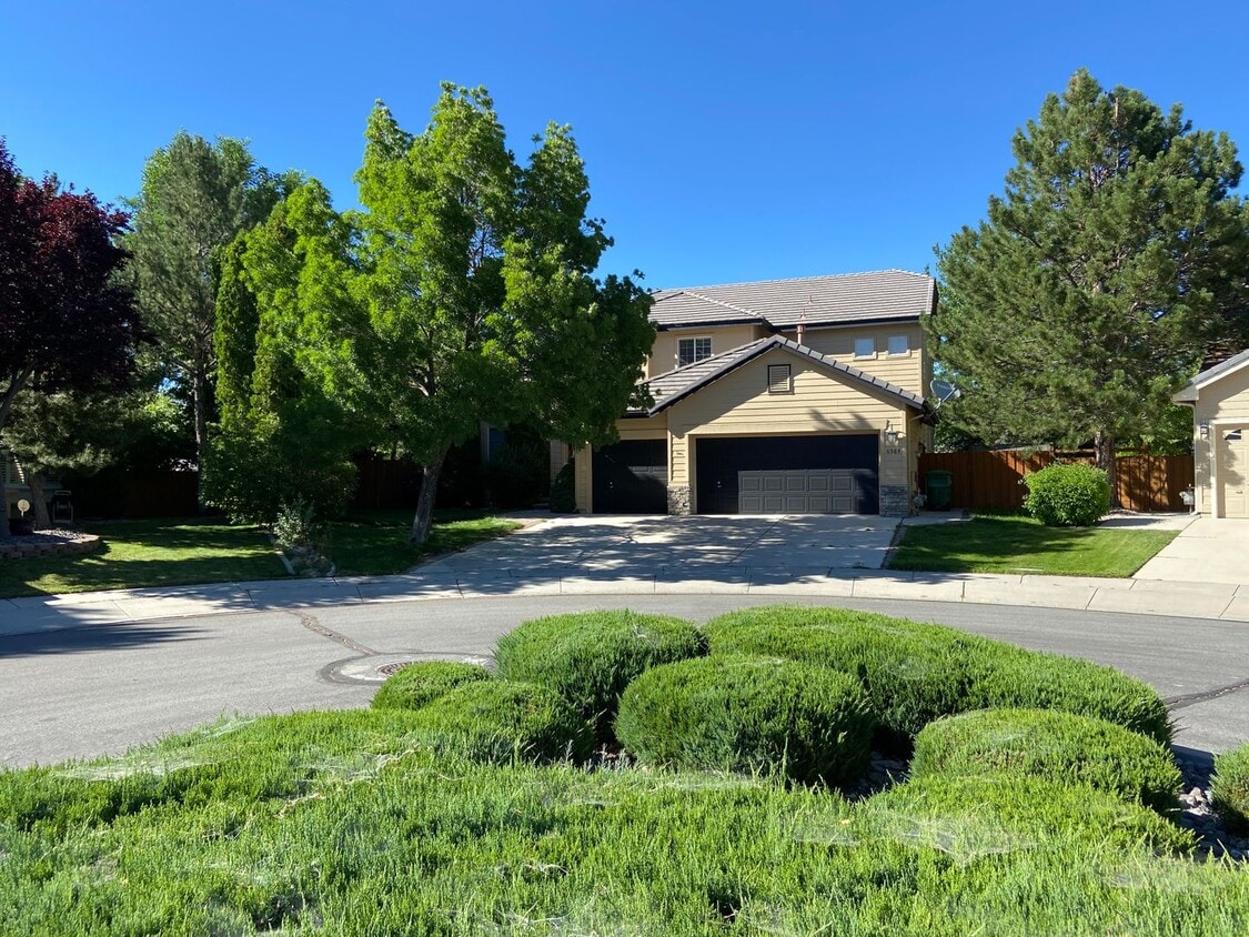 Foto principal - Wingfield Springs/Red Hawk Golf Course - E...