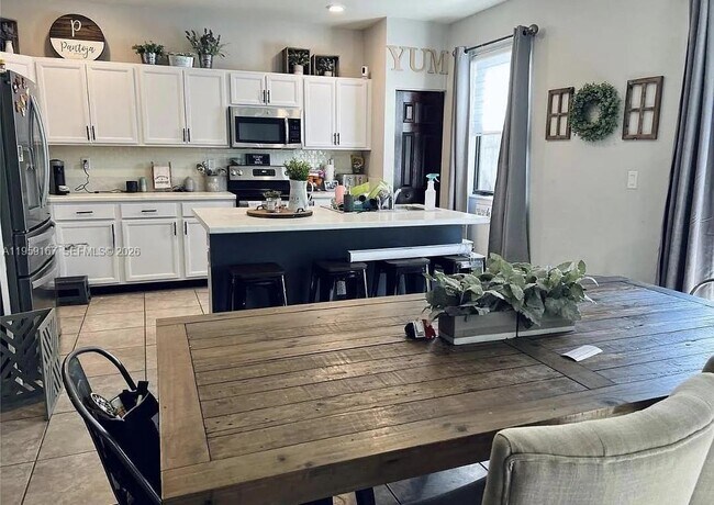 Foto del edificio - 11428 SW 252nd St