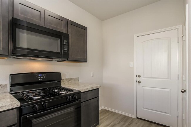 Building Photo - 21514 Kimro Ln